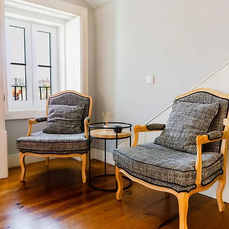With A View Of - Castle Views And Location Apartamento *